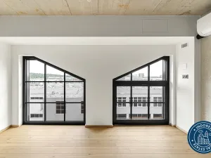 Pronájem bytu 3+kk, Praha, Kolbenova, 85 m2