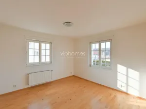 Pronájem vily, Praha - Nebušice, K parku, 197 m2