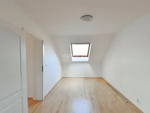 Pronájem vily, Praha - Nebušice, K parku, 197 m2
