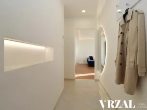 Prodej bytu 3+1, Plzeň, U Potoka, 72 m2