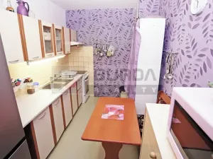 Prodej bytu 3+1, Měšice, 68 m2