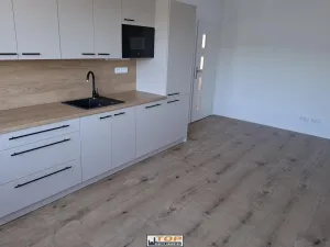 Prodej bytu 3+kk, Chomutov, Březenecká, 60 m2