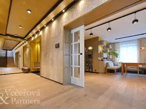 Prodej rodinného domu, Popovičky, Za Stodolou, 310 m2