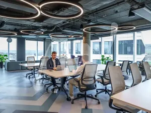 Pronájem kanceláře, Praha - Holešovice, Pod dráhou, 700 m2