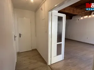Pronájem bytu 2+kk, Jihlava, Smetanova, 56 m2