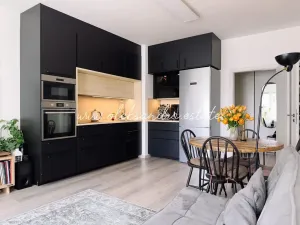 Prodej bytu 2+kk, Praha - Hloubětín, Saarinenova, 52 m2