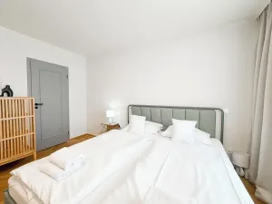 Pronájem bytu 1+1, Praha - Vinohrady, Sázavská, 28 m2
