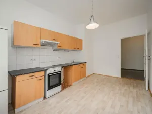 Pronájem bytu 1+1, Praha - Vršovice, Volyňská, 49 m2