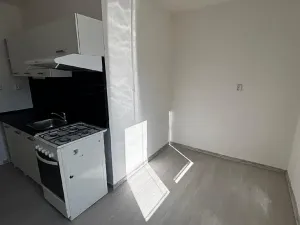 Pronájem bytu 1+1, Ostrava, Vincence Makovského, 38 m2