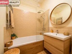 Prodej bytu 3+1, Praha - Hlubočepy, Slivenecká, 78 m2
