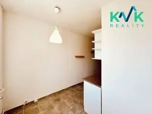Prodej bytu 2+1, Ostrov, Družební, 66 m2