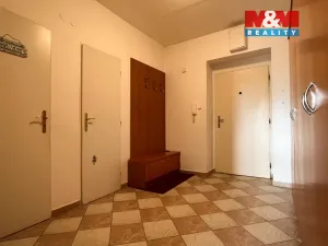 Pronájem bytu 1+kk, Plzeň - Doubravka, Moravská, 44 m2