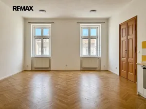 Pronájem bytu 2+kk, Plzeň, Klatovská třída, 62 m2