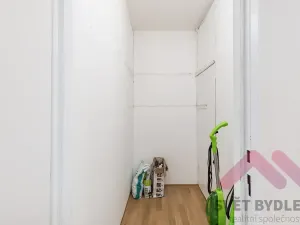 Pronájem bytu 1+1, Praha - Bohnice, Katovická, 56 m2
