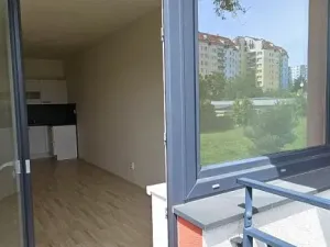 Prodej bytu 2+kk, Brno - Líšeň, Houbalova, 62 m2
