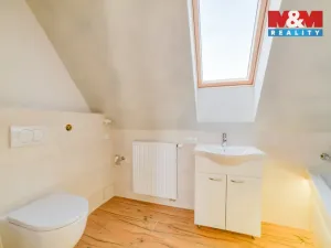 Pronájem bytu 1+kk, Cheb, Zlatá, 36 m2