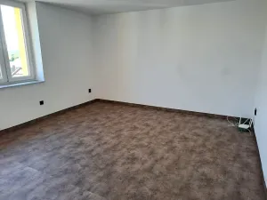 Pronájem bytu 1+kk, Hradec Králové, Pražská třída, 35 m2
