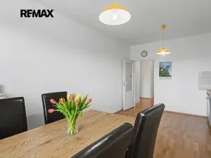 Prodej bytu 3+1, Vestec, Na Suchých, 84 m2