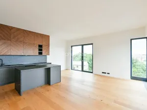 Pronájem bytu 3+kk, Praha - Smíchov, Grafická, 100 m2