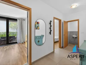 Pronájem bytu 2+kk, Praha - Holešovice, Dělnická, 52 m2