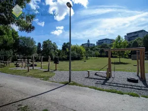 Pronájem bytu 2+kk, Praha - Vysočany, Mlékárenská, 56 m2