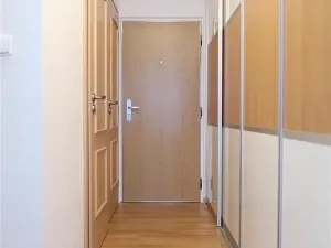 Pronájem bytu 2+kk, Praha, Ctěnická, 39 m2