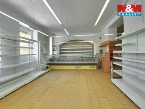 Pronájem obchodního prostoru, Český Těšín, náměstí ČSA, 110 m2