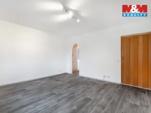 Pronájem bytu 2+1, Liberec, Holubova, 42 m2