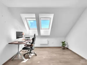 Pronájem bytu 3+kk, Lochenice, 103 m2
