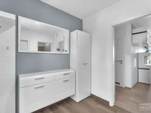 Pronájem bytu 3+kk, Lochenice, 103 m2