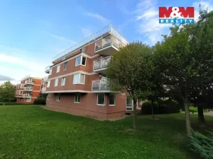 Pronájem bytu 2+kk, Praha, U kříže, 66 m2