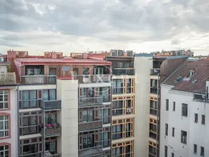 Pronájem bytu 3+1, Praha - Bubeneč, U akademie, 135 m2