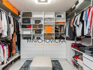 Prodej rodinného domu, Praha - Kolovraty, V Tehovičkách, 521 m2