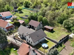 Prodej rodinného domu, Korozluky, 200 m2