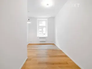 Pronájem bytu 1+1, Praha - Košíře, U Tyrše, 30 m2