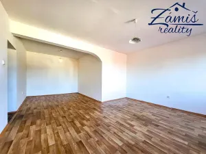 Pronájem bytu 2+kk, Nové Strašecí, U Školy, 52 m2