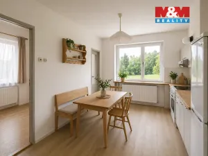 Prodej rodinného domu, Střítež, 200 m2