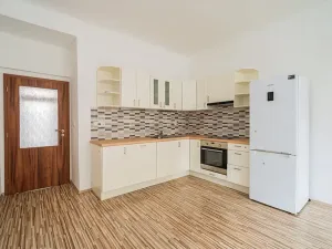 Pronájem bytu 2+kk, Praha - Vršovice, Vršovická, 48 m2
