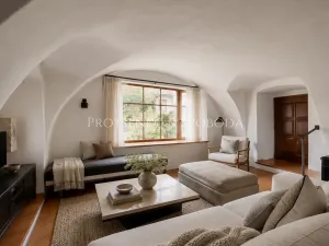 Prodej ubytování, Číměř, 650 m2