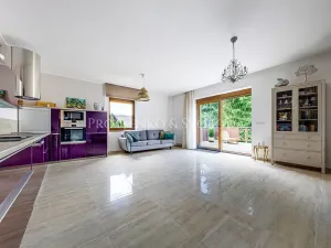 Prodej rodinného domu, Samopše, 642 m2
