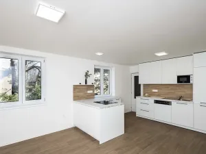 Pronájem bytu 2+kk, Opava, U Hliníku, 46 m2