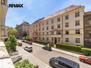 Prodej bytu 3+1, Praha - Bubeneč, U zeměpisného ústavu, 111 m2