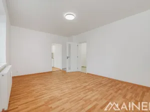 Prodej bytu 1+1, Dobřany, Přeštická, 36 m2