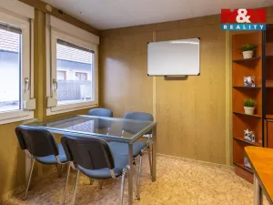 Pronájem výrobních prostor, Dnešice, 694 m2