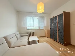 Pronájem bytu 1+1, Nové Město nad Metují, Nad Stadionem, 34 m2