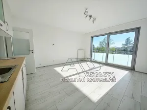 Pronájem bytu 1+kk, České Budějovice, Na Zlaté stoce, 31 m2