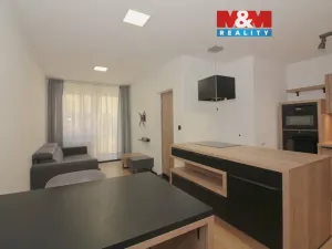 Pronájem bytu 2+kk, Horoměřice, Velvarská, 45 m2
