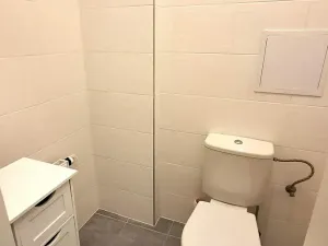 Pronájem bytu 1+kk, Praha - Vysočany, Vysočanské náměstí, 35 m2