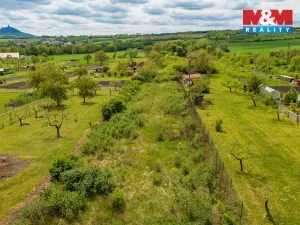 Prodej pozemku pro bydlení, Třebenice, Žlábkova, 1758 m2