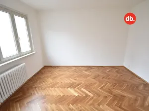 Prodej bytu 3+1, Karlovy Vary, Sokolovská, 71 m2